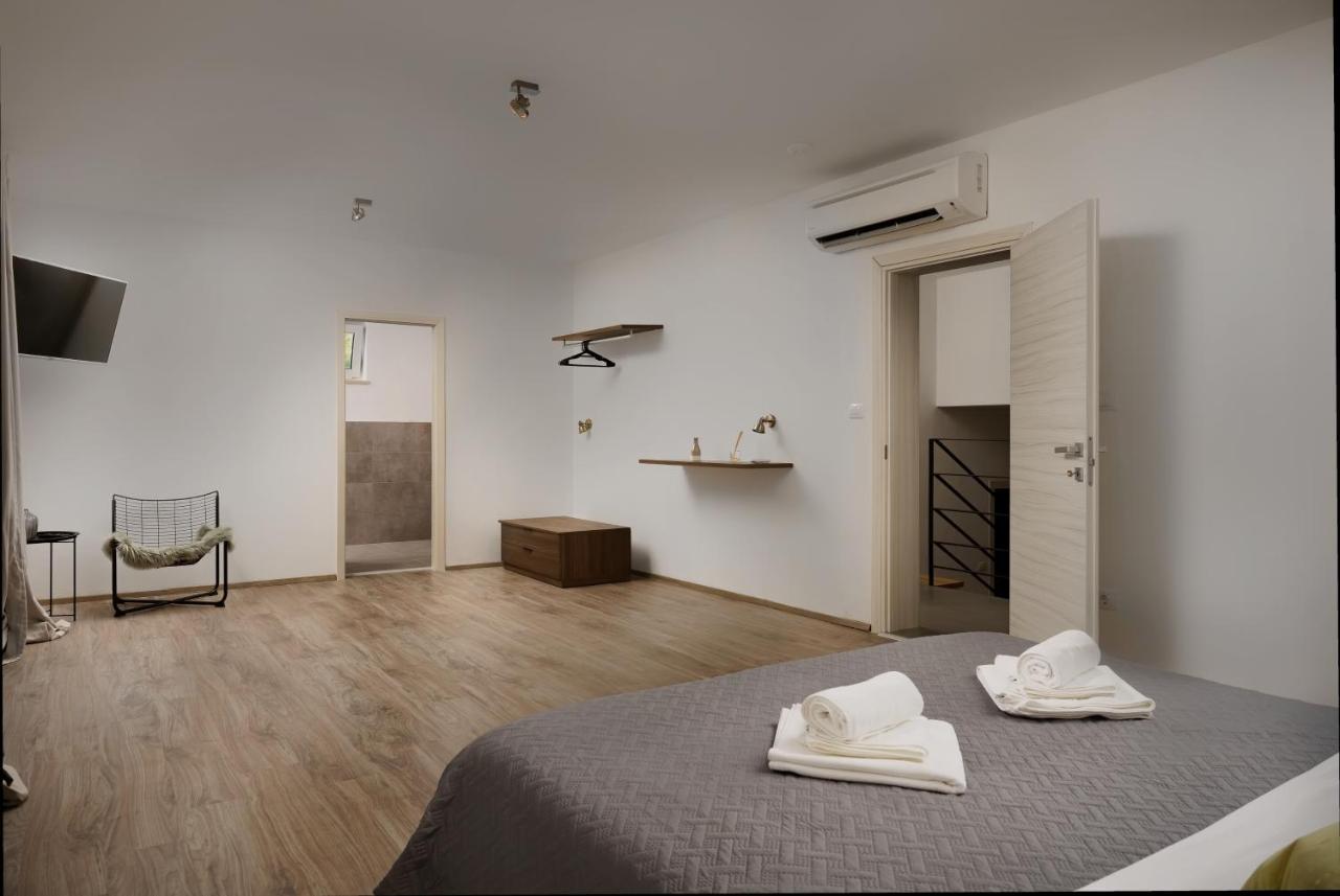 Villa Kalu 2 Filipana ภายนอก รูปภาพ