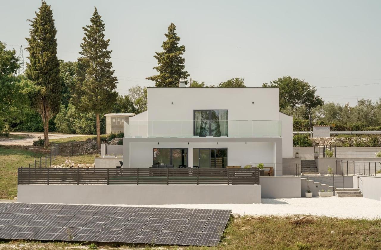 Villa Kalu 2 Filipana ภายนอก รูปภาพ