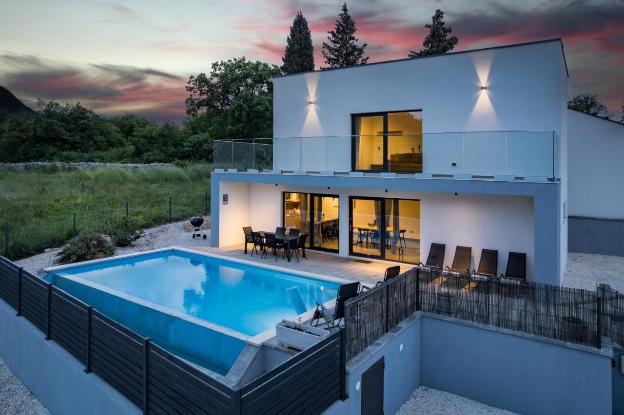 Villa Kalu 2 Filipana ภายนอก รูปภาพ
